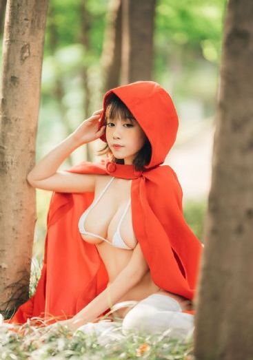 侧耳倾听