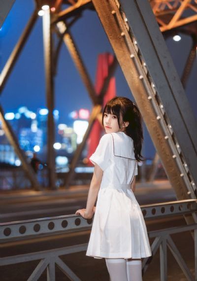 滨崎里绪aⅴ在线观看