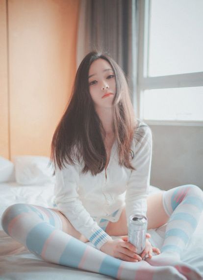 正版日本娇小hd