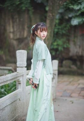 男同巨黄gay小说好爽