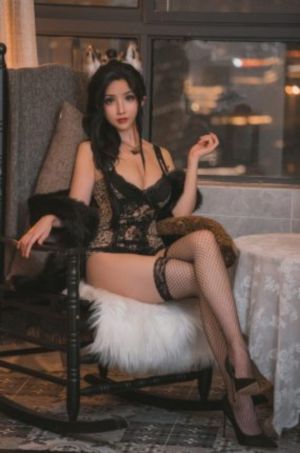 翁虹挡不住的风情